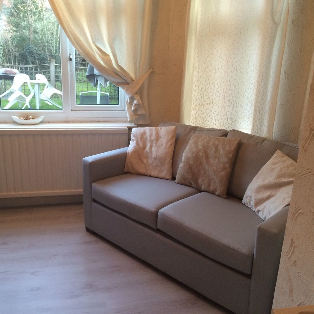 לונדון Lovely Garden Apartment In Wimbledon Town Centre With Private Parking By Wimbledon Holiday Lets מראה חיצוני תמונה